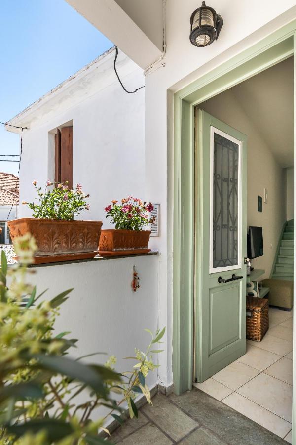 The Nest At Skopelos Town Exterior photo